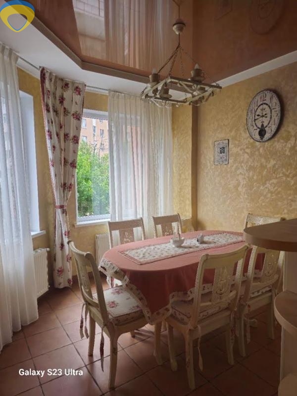 продажа трехкомнатной квартиры номер A-174163 в Киевском районе, фото номер 5